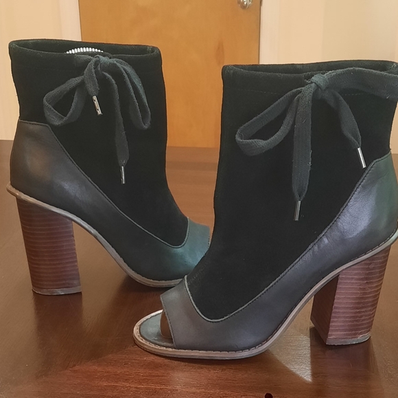 kelsi dagger gemma ankle booties - Picture 3 of 5